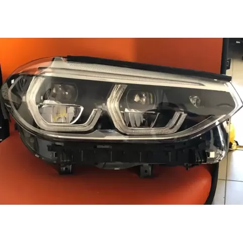 63118496824 фара передняя BMW X3 G01 2018