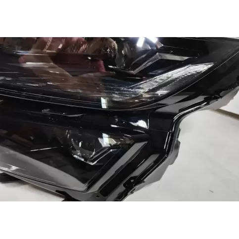 0022390006 фара передня Skoda Kodiaq 2022