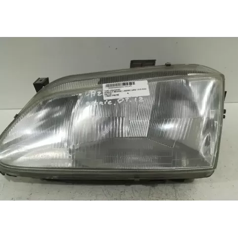 7700831462 фара передняя Renault Scenic I 1997