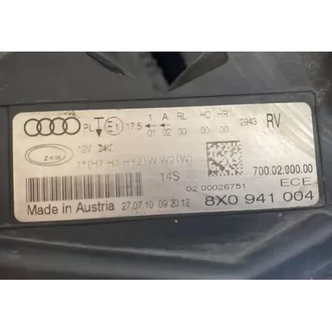 8X0941005 фара передня Audi A1 2013