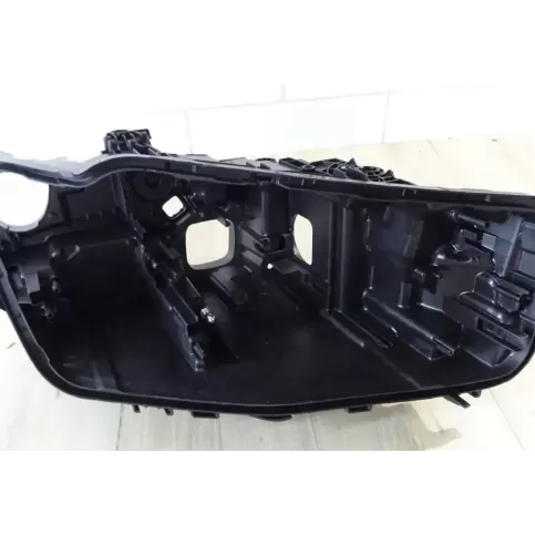 9850588 фара передня BMW 5 G30 G31 2016