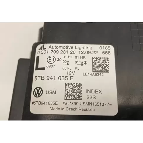 5TB941035E фара передняя Volkswagen Touran III 2022