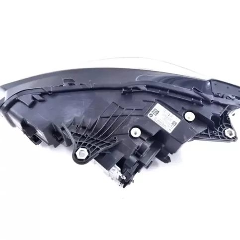 7932130-06 фара передня BMW 2 Active Tourer U06 2022