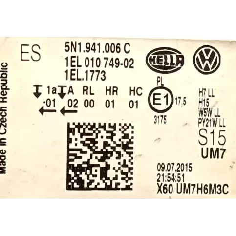 1EL01074902 фара передня Volkswagen Tiguan 2016