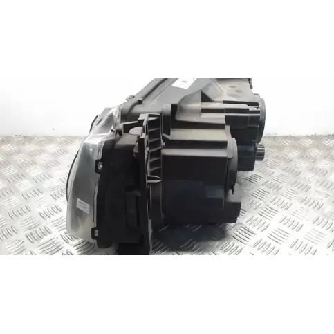 89905572 фара передняя Land Rover Range Rover Sport L320 2006