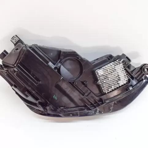 8W0941033E фара передня Audi A4 S4 B9 2022