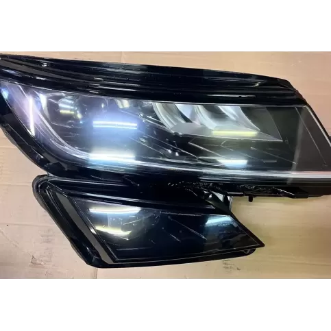 1ZX012669 фара передняя Skoda Kodiaq 2020