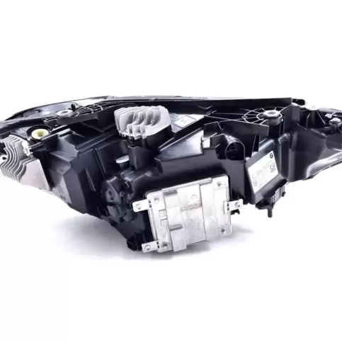 9500921-03 фара передняя BMW 4 G22 G23 G24 G26 2021