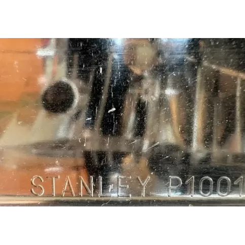 STANLEYP1001L фара передня Mazda Demio 2000