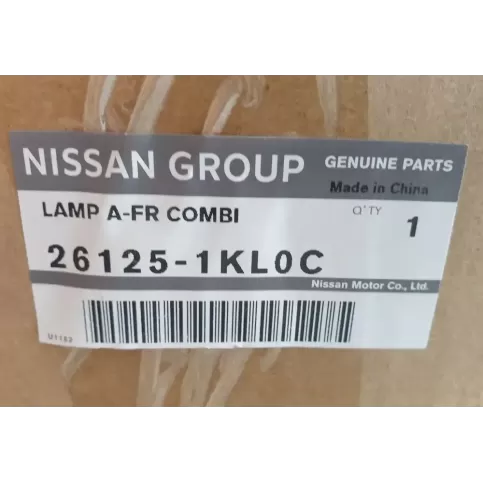 61251KL0C фара передня Nissan Juke I F15 2013