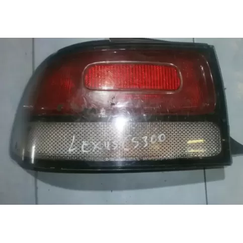 TOYOTA30169 фара задня Lexus GS 300 400 430 1993