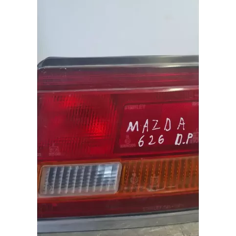 89006 фара задня Mazda 626 1989