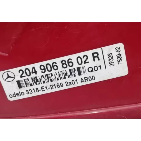 2049068602R фара задня Mercedes-Benz C W204 2007