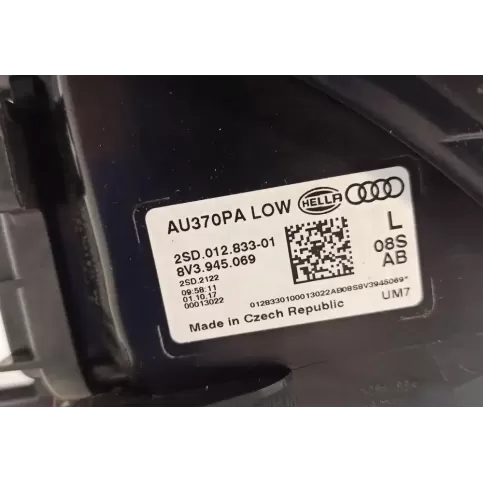 8V3945069 фара задня Audi A3 S3 8V 2015