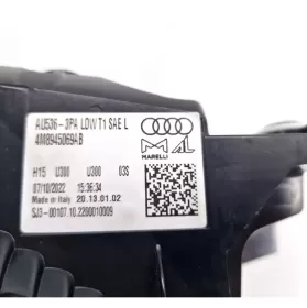 4M8945069AB фара задняя Audi Q8 2018