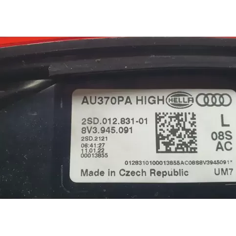 8V3945091 фара задня Audi A3 S3 8V 2012