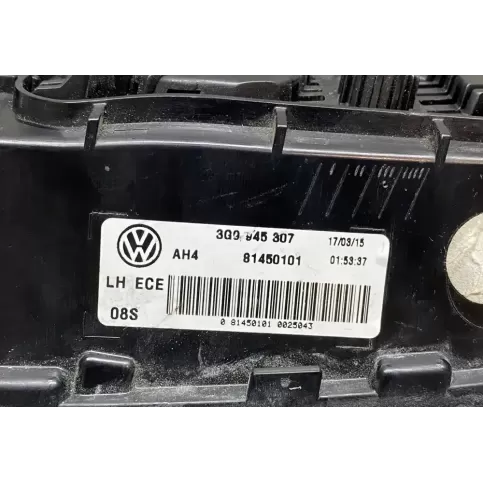 3C0945307 фара задняя Volkswagen PASSAT B8 2015