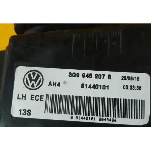 3Q9945207B фара задняя Volkswagen PASSAT B8 2015